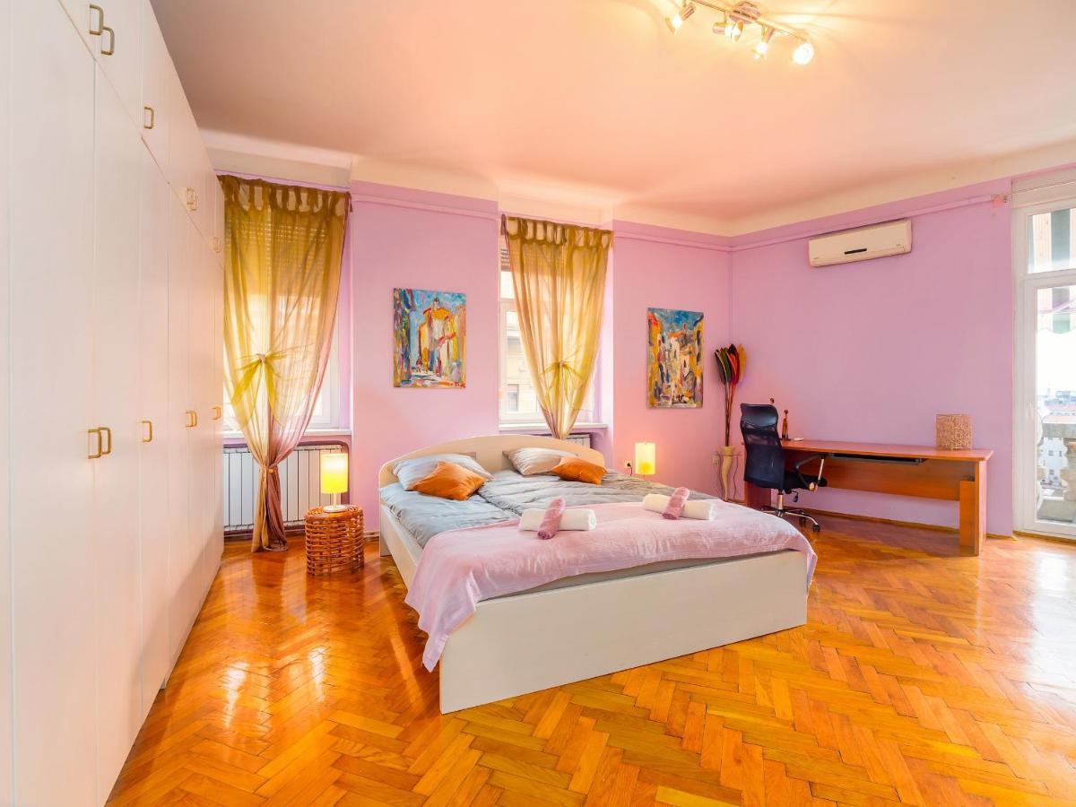 Grand Apartment In Strict Center Of Rijeka Ngoại thất bức ảnh