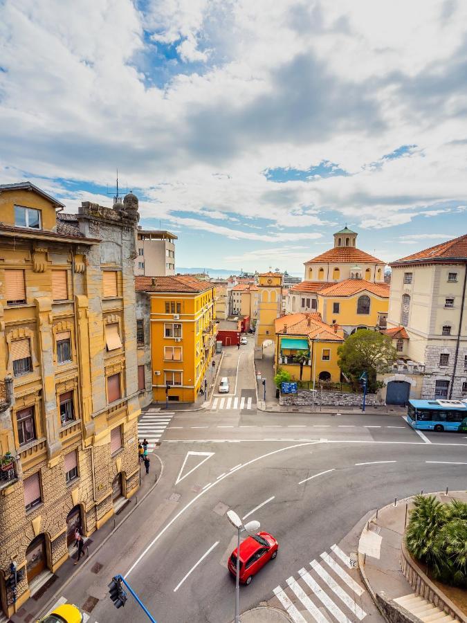 Grand Apartment In Strict Center Of Rijeka Ngoại thất bức ảnh